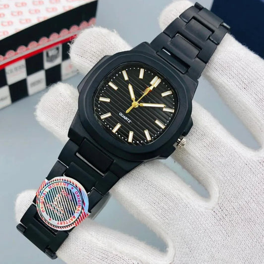 Luxury Nautilus Inspired Quartz Watch - Stainless Steel Two-Tone Men's Wristwatch (Black / Gold / Rose Gold / Silver)